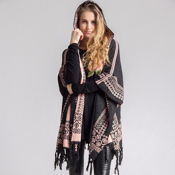 Sale! Fringe Hem Aztec Jacquard Poncho - Picture 2 of 4